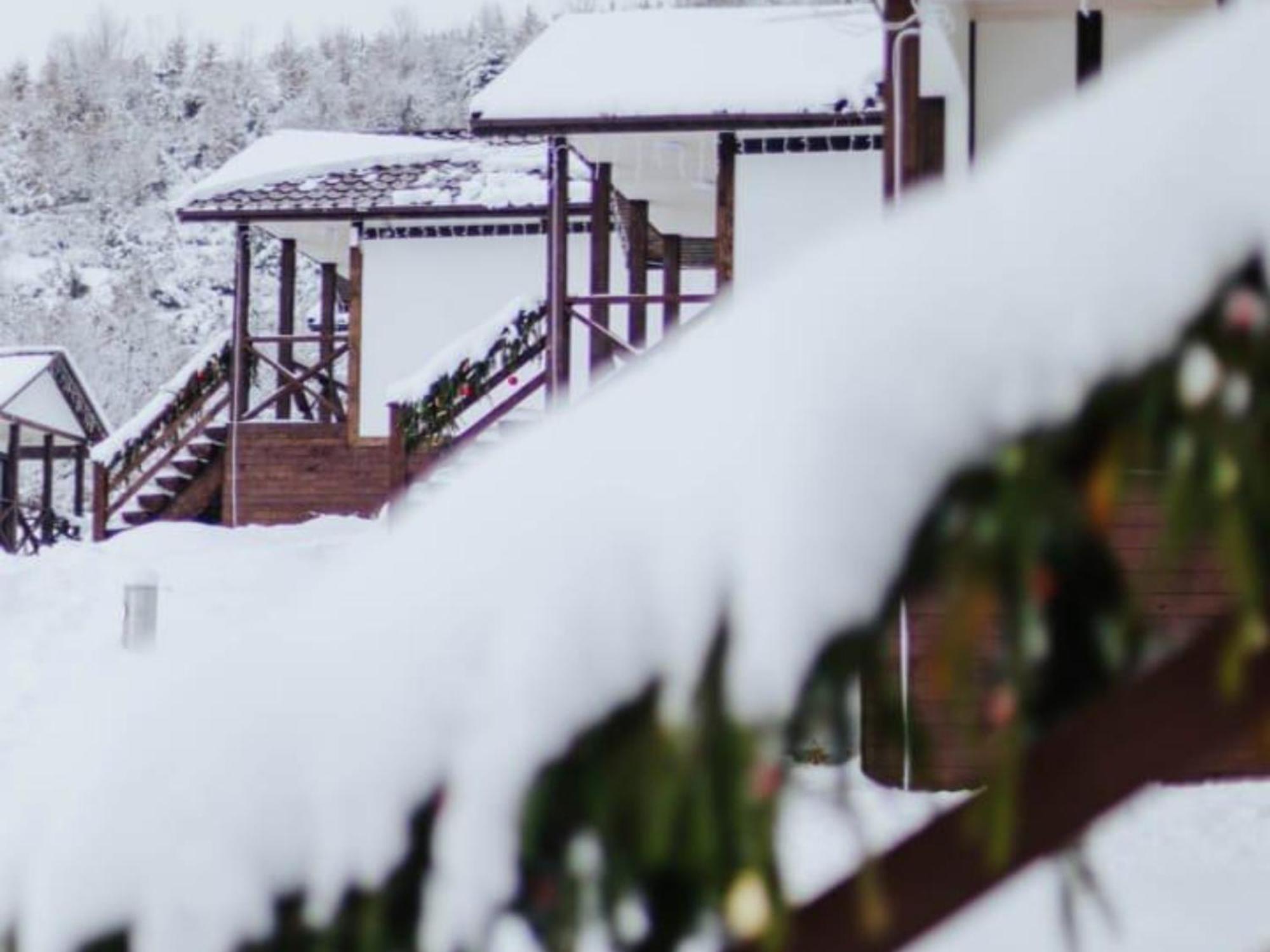 Kolochava Eco Resort Exteriör bild
