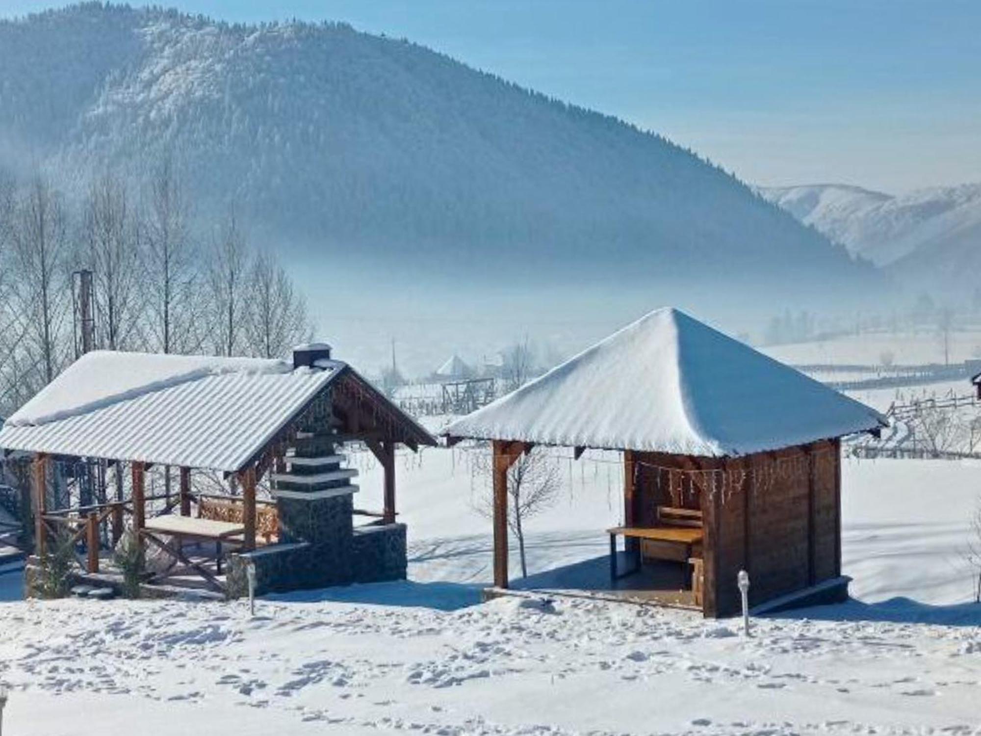 Kolochava Eco Resort Exteriör bild