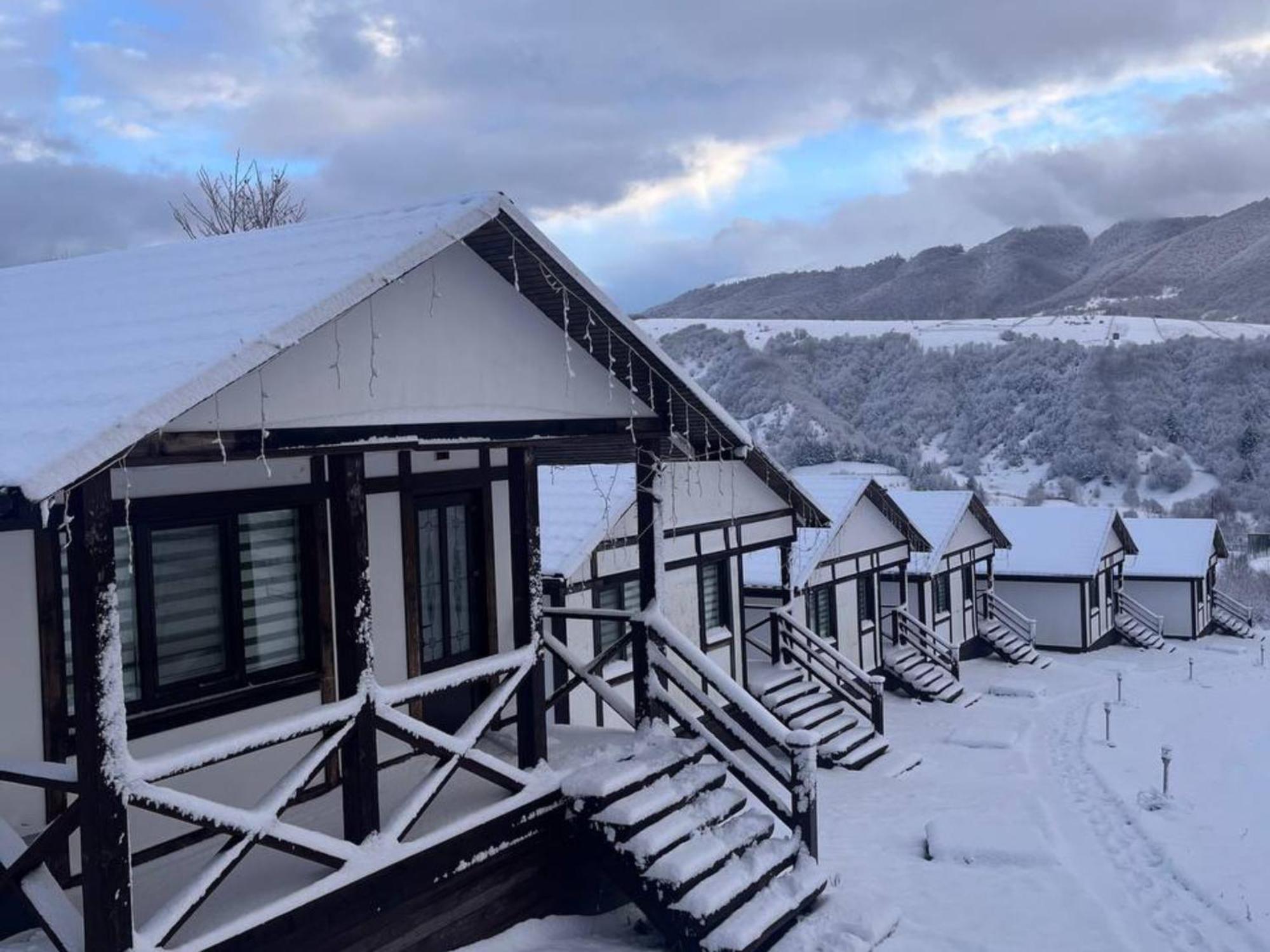Kolochava Eco Resort Exteriör bild