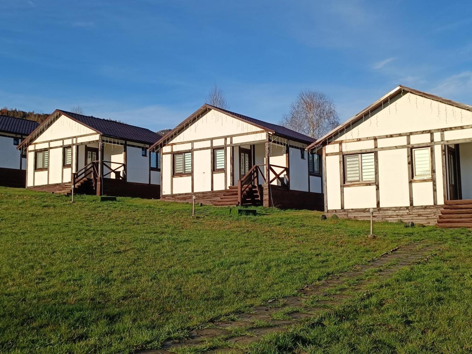 Kolochava Eco Resort Exteriör bild
