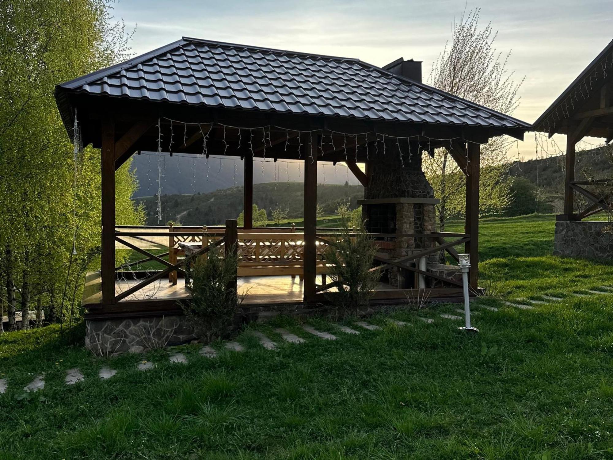 Kolochava Eco Resort Exteriör bild