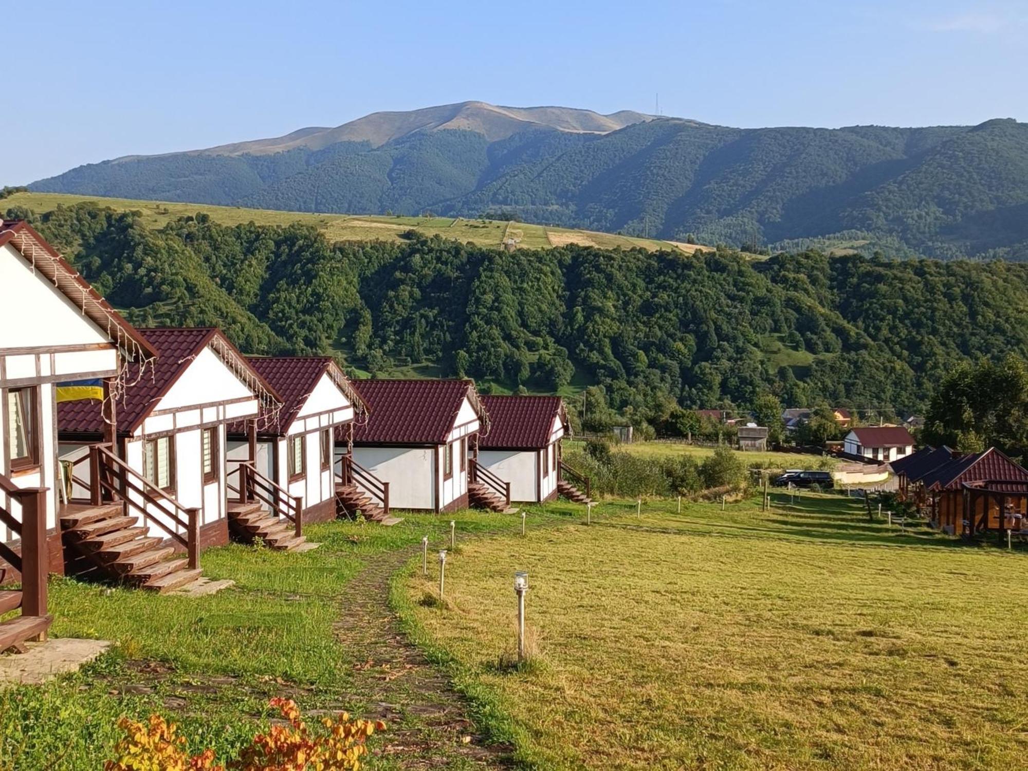 Kolochava Eco Resort Exteriör bild
